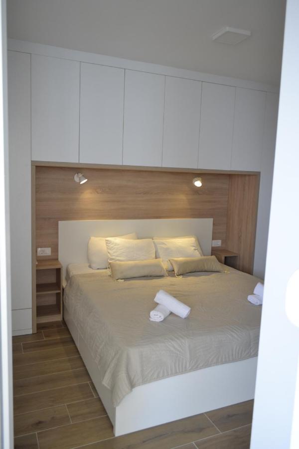 Villa Apartment Joel Trogir Exterior photo
